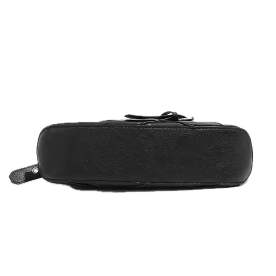 Grunge Strap Armpit Bag