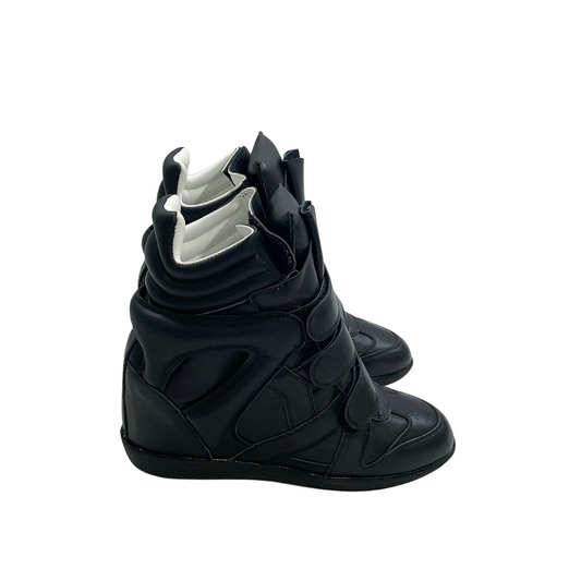 BEKETT SNEAKER